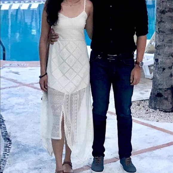 Zara Beach dress with asymmetrical bottom - Picture 7 of 7